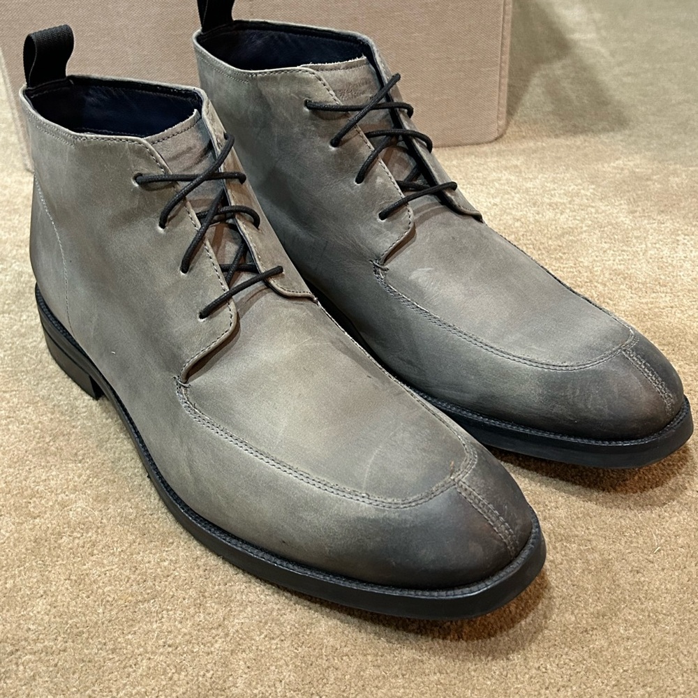Cole Haan Men's Gray Nubuck Chukka Boots 11.5M
